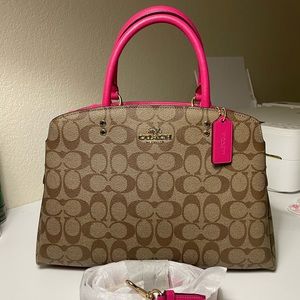 Coach Lillie carryall in signature canvas